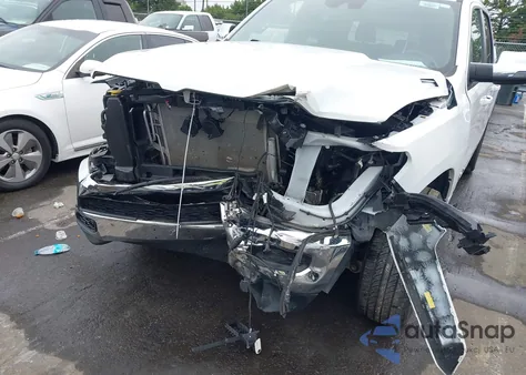 2024 Ram 1500 Laramie 4X2 5'7 Box z USA, uszkodzony, nr VIN 1C6RREJT6RN219457